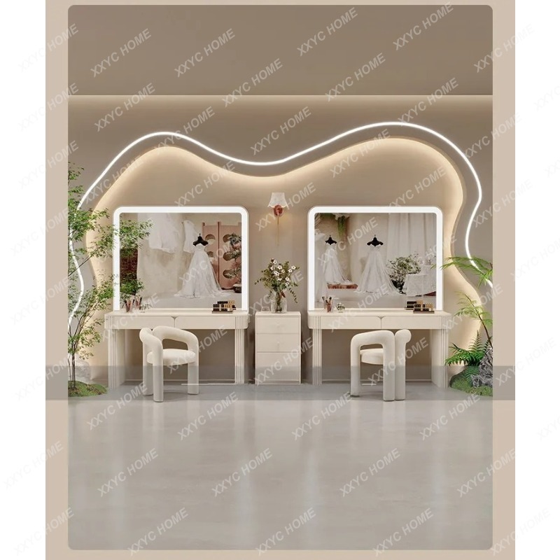 Profesjonalna toaletka z lampą – Beauty Makeup Bridal recenzja i cena