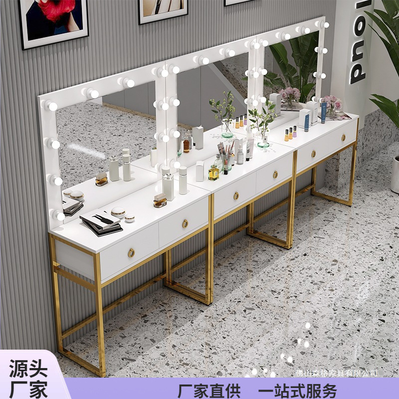 Toaletka studyjna z lustrem i  – Beauty Makeup Bridal recenzja i cena